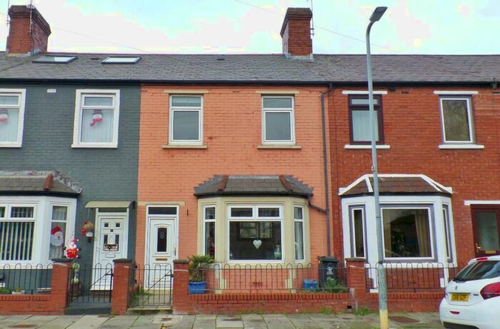 3 Bedroom Terraced House For Sale In Hinton Street, Cardiff, CF24