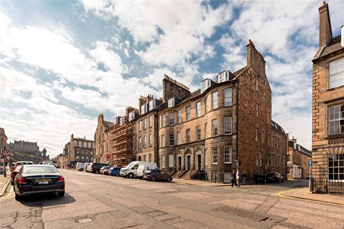 2 Bedroom Flat For Sale In North Castle Street, New Town, Edinburgh, EH2