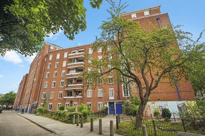 4 Bedroom Flat To Rent In Crowndale Court, Crowndale Road, Mornington Crescent, NW1