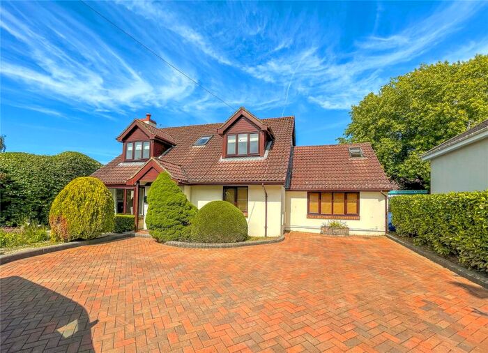 4 Bedroom Detached House For Sale In West Road, Bransgore, Christchurch, Dorset, BH23