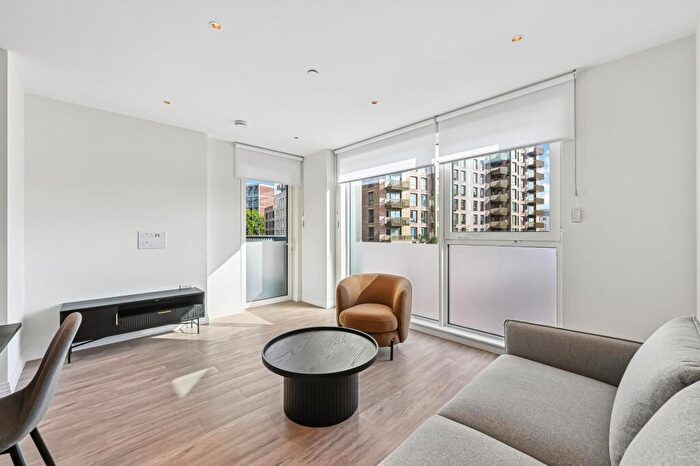 1 Bedroom Flat To Rent In Gasholder, Oval Village, London, SE11