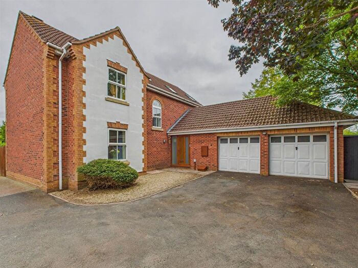 5 Bedroom Detached House For Sale In Ash Close, Malvern, WR14