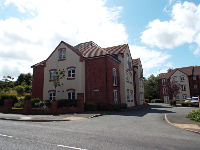 2 Bedroom Apartment To Rent In Quarry Court, Wilnecote, Tamworth, B77