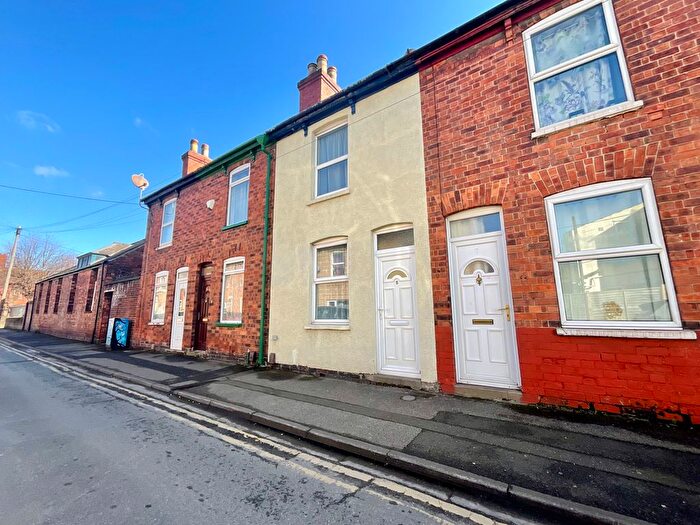 2 Bedroom Terraced House For Sale In Charles Street, Lincoln, LN5