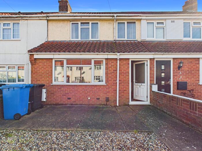 3 Bedroom Terraced House For Sale In Knights Road, Norwich, Norfolk, NR3