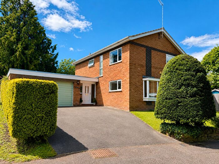 4 Bedroom Detached House For Sale In Drummond Close, Pitsford, Northamptonshire, NN6