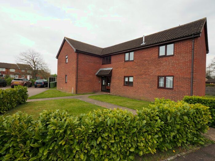 1 Bedroom Flat To Rent In Lime Tree Avenue, Wymondham, Norfolk, NR18
