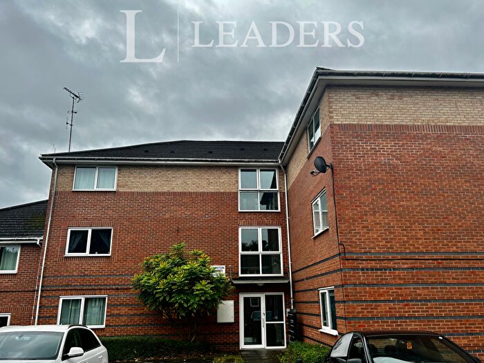 1 Bedroom Flat To Rent In Flat Quinton Court, B68