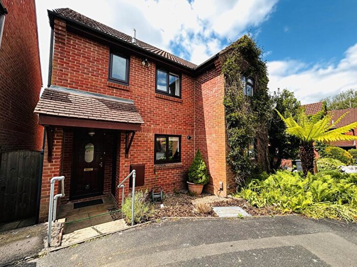 2 Bedroom Semi-Detached House To Rent In Burley Close, Chandler's Ford, Hampshire, SO53