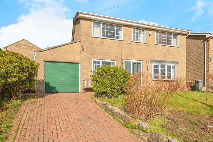 4 Bedroom Detached House For Sale In Holme View Drive, Upperthong, Holmfirth, HD9