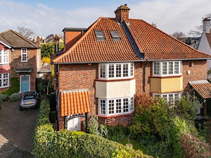 4 Bedroom Semi Detached House For Sale In Sherwood Road, Wimbledon, London, SW19