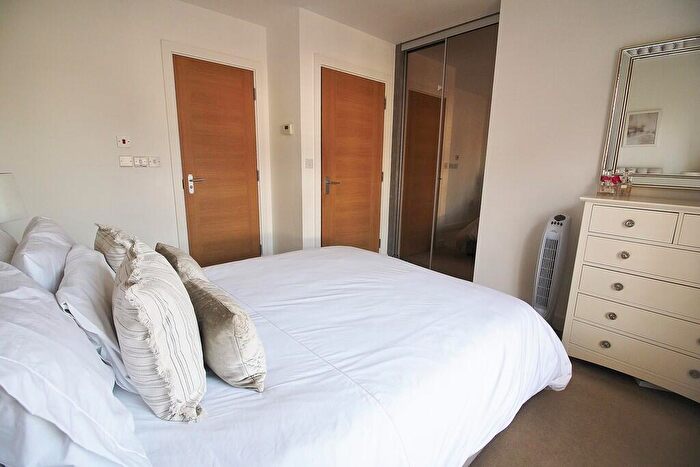 2 Bedroom Apartment For Sale In The Old Brewery, London Road, PO8