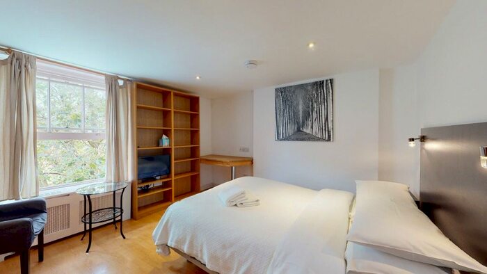 Studio To Rent In Cartwright Gardens, London, WC1H