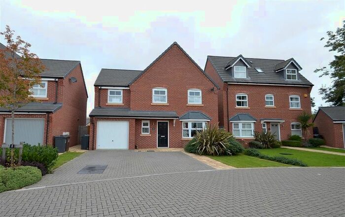 5 Bedroom Detached House To Rent In Dymoke Mews, Church Lane, Stevenage SG1