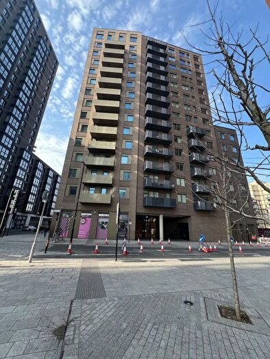 Terraced House To Rent In Ashley Road, The Tottenham Hale Estate, N17