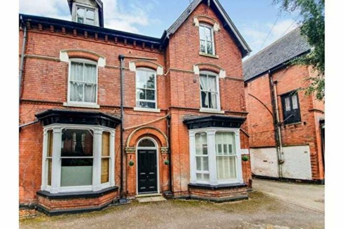 2 Bedroom Apartment To Rent In Dudley Park Road, Birminham, B27