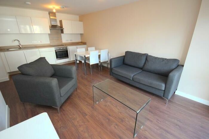 2 Bedroom Apartment To Rent In Derwent Street Salford, M5