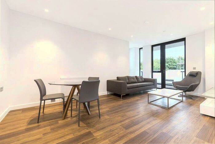 2 Bedroom Apartment To Rent In Sitka House, Quebec Way, Canada Water, London, SE16