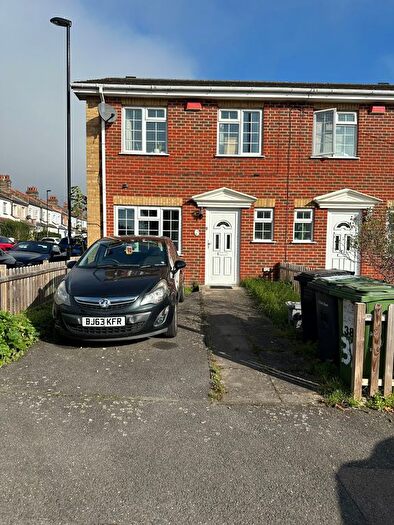 3 Bedroom End Of Terrace House To Rent In Eddystone Road, London, SE4