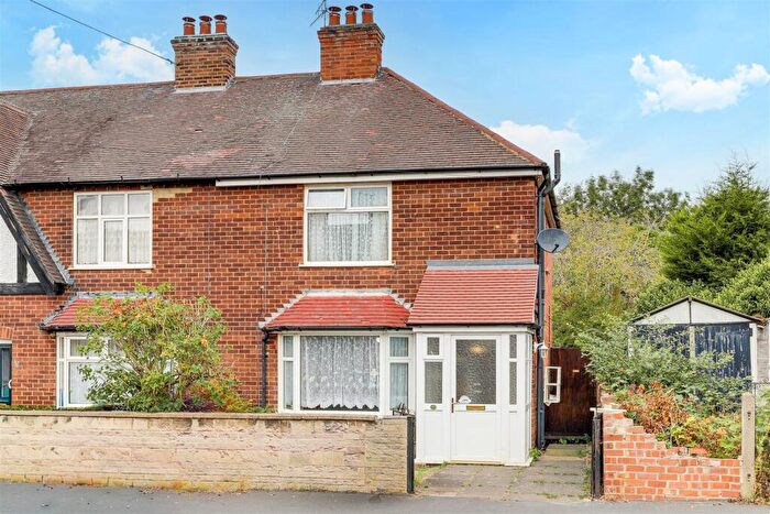 3 Bedroom End Of Terrace House For Sale In Woodstock Avenue, Radford, Nottinghamshire, NG7