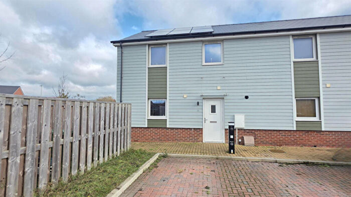 3 Bedroom End Of Terrace House For Sale In Marston Croft, Southam, CV47