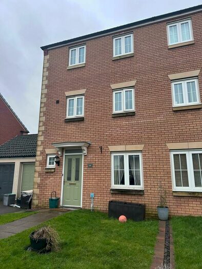 4 Bedroom House To Rent In Tir Yr Yspyty, Bynea, Llanelli, Carmarthenshire, SA14