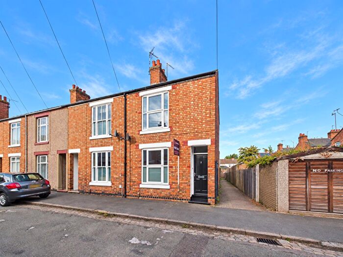 2 Bedroom End Of Terrace House For Sale In Alfred Street, Rugby, CV21