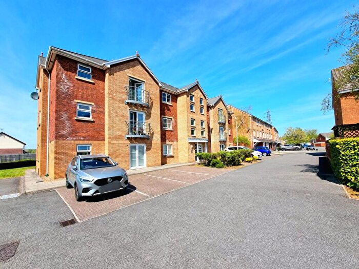 2 Bedroom Flat For Sale In Maes Dewi Pritchard, Brackla, CF31
