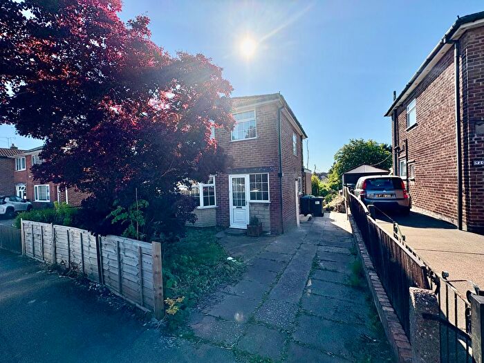 3 Bedroom Property To Rent In Robin Hood Road, Nottingham, NG17