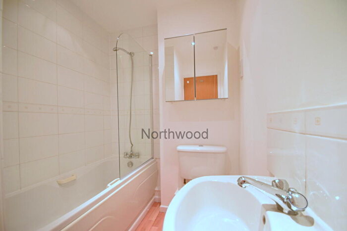 3 Bedroom Town House To Rent In Turret Lane, Ipswich, IP4