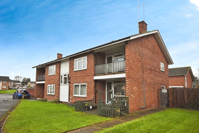 1 Bedroom Flat For Sale In Meadgate Avenue, Chelmsford, CM2