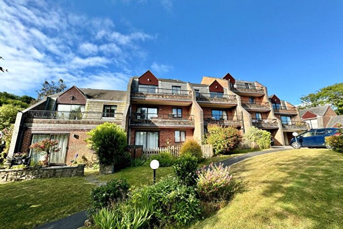 2 Bedroom Flat For Sale In Park Road, Swanage, BH19