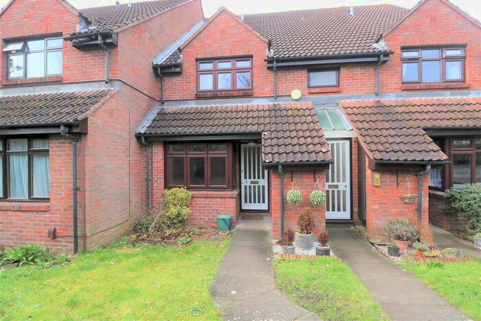 1 Bedroom Property To Rent In Bennett Court, Gordon Road, Camberley, GU15