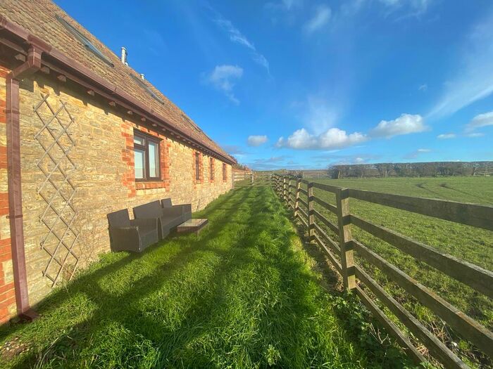 1 Bedroom Flat To Rent In Hanslope Road, Castlethorpe, Milton Keynes, MK19