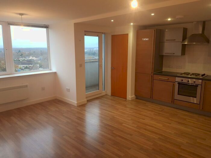 2 Bedroom Apartment To Rent In Willow Rise, Kirkby, L33