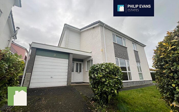 3 Bedroom Detached House To Rent In Maes Henllan, Llandre, SY24