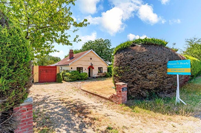2 Bedroom Detached House For Sale In Litcham Road, Longham, NR19