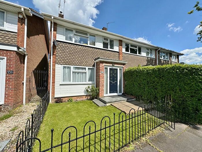 3 Bedroom End Of Terrace House For Sale In Norset Road, Fareham, PO15