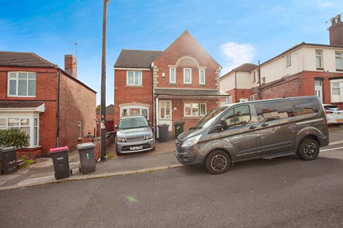 5 Bedroom Detached House For Sale In Nabeel Court, Broom, Rotherham, S60
