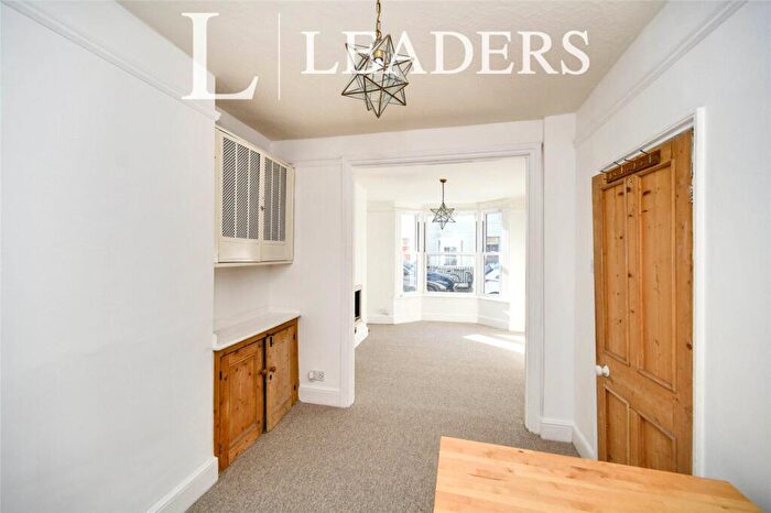 2 Bedroom Terraced House For Sale In College Gardens, Brighton, East Sussex, BN2