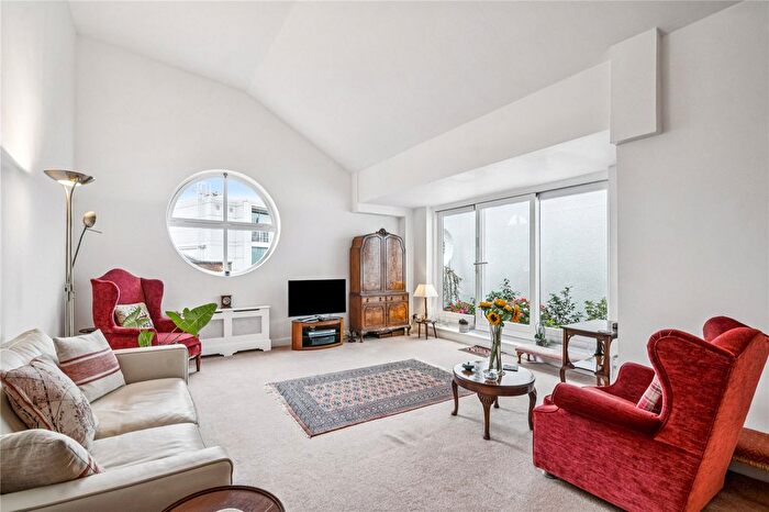 2 Bedroom Flat For Sale In Vogans Mill Wharf, Mill Street, London, SE1