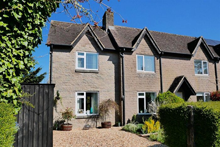 3 Bedroom Semi-Detached House For Sale In Pottows Field, Cherhill, Calne, SN11