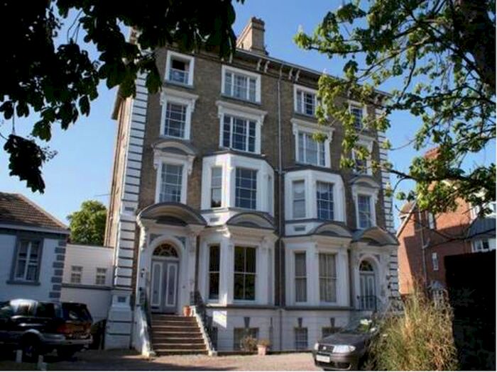 1 Bedroom Flat To Rent In Wedgewood Court, Lowestoft, NR32