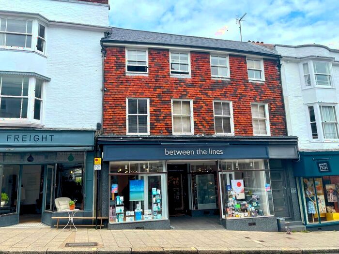 1 Bedroom Apartment To Rent In High Street, Lewes, BN7