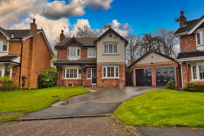 3 Bedroom Detached House To Rent In Fountains Close, Middlewich, CW10