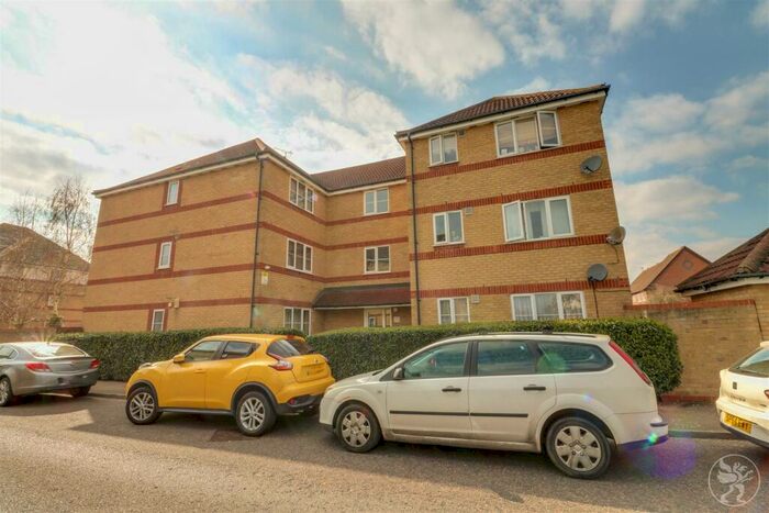 1 Bedroom House To Rent In Lewes Close, Grays, RM17