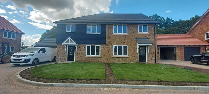 3 Bedroom Semi-Detached House For Sale In Ellington Mews, St Stephens Park, Ramsgate, CT12