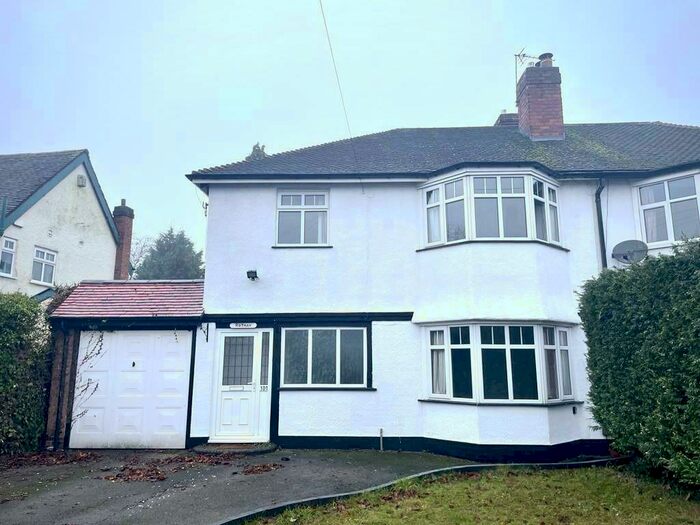3 Bedroom Semi-Detached House To Rent In Green Lanes, Wylde Green, Sutton Coldfield, B73
