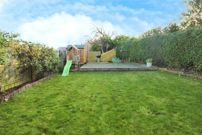 2 Bedroom Semi-Detached House For Sale In Broomhill Road, Prudhoe, NE42