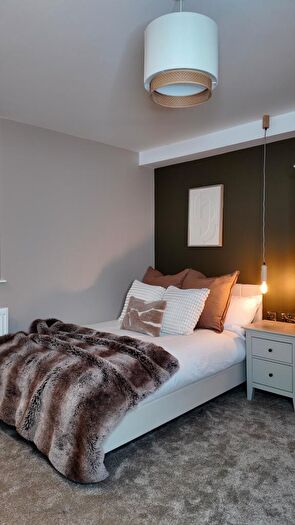 Studio To Rent In Room, King Alfred Street, DE22